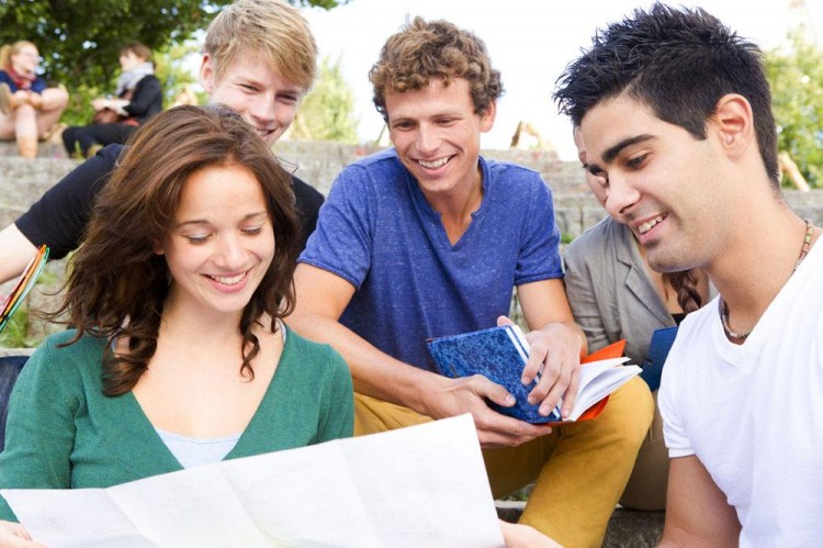 怎样在微信上赚钱，你只需要做好这三个步骤