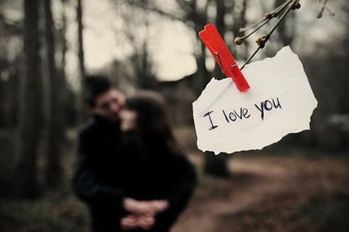 微信说说爱情句子超经典！